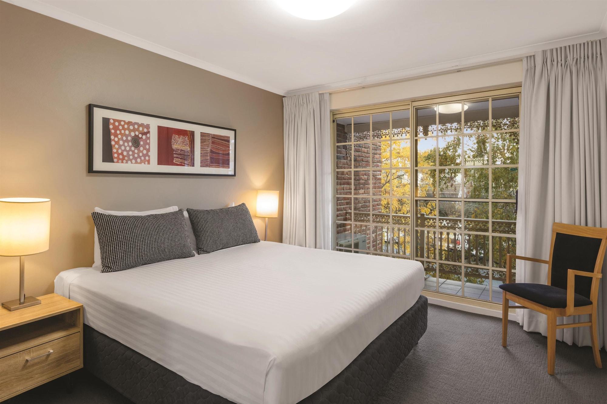 Adina Serviced Apartments Canberra Kingston Eksteriør billede