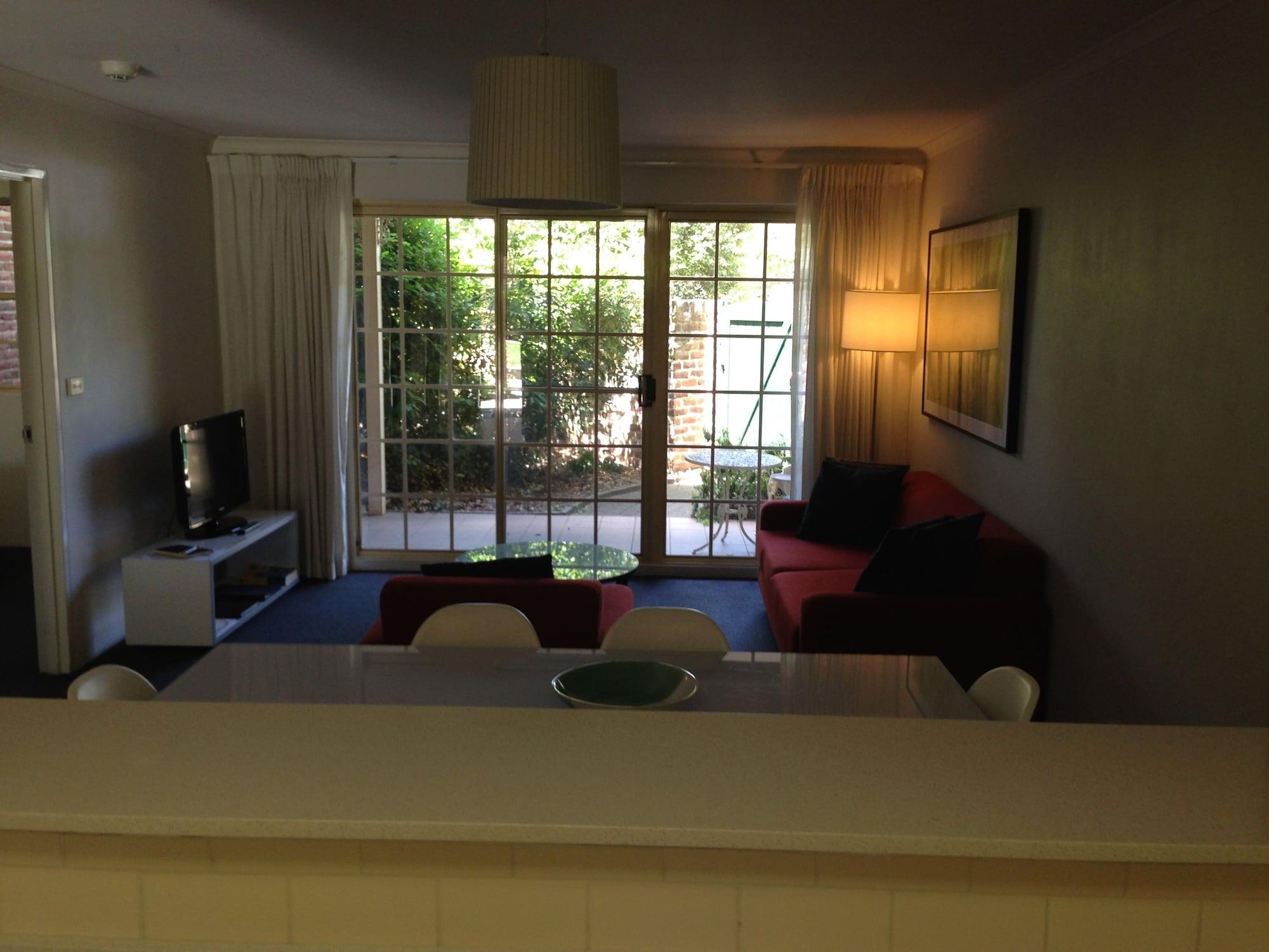 Adina Serviced Apartments Canberra Kingston Eksteriør billede