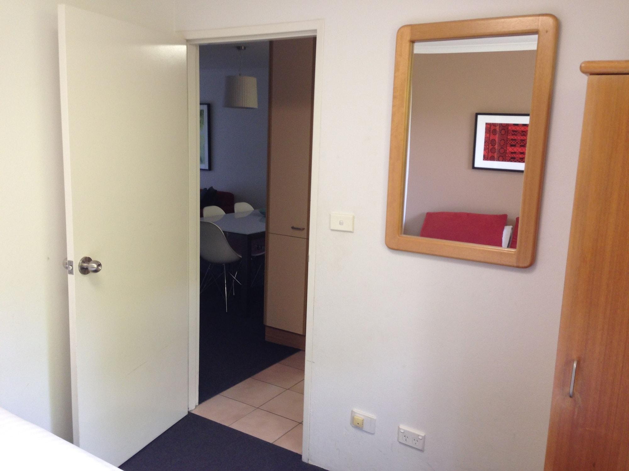 Adina Serviced Apartments Canberra Kingston Eksteriør billede