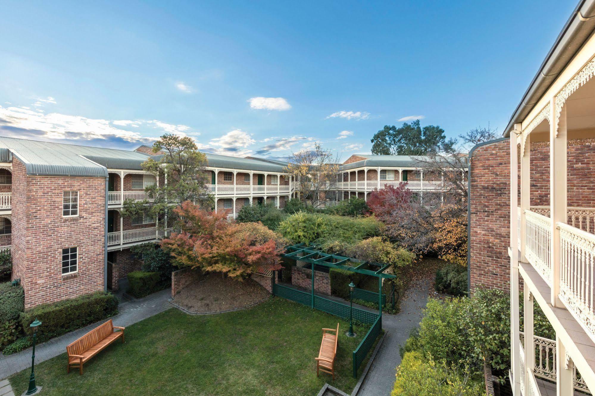 Adina Serviced Apartments Canberra Kingston Eksteriør billede